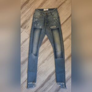 One Teaspoon Light Wash Desperados Distressed Skinny Jeans With Frayed Hem
